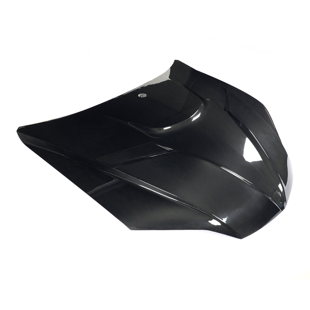 DUMMAR Lamborghini Urus SE bonnet with gloss herringbone carbon exterior