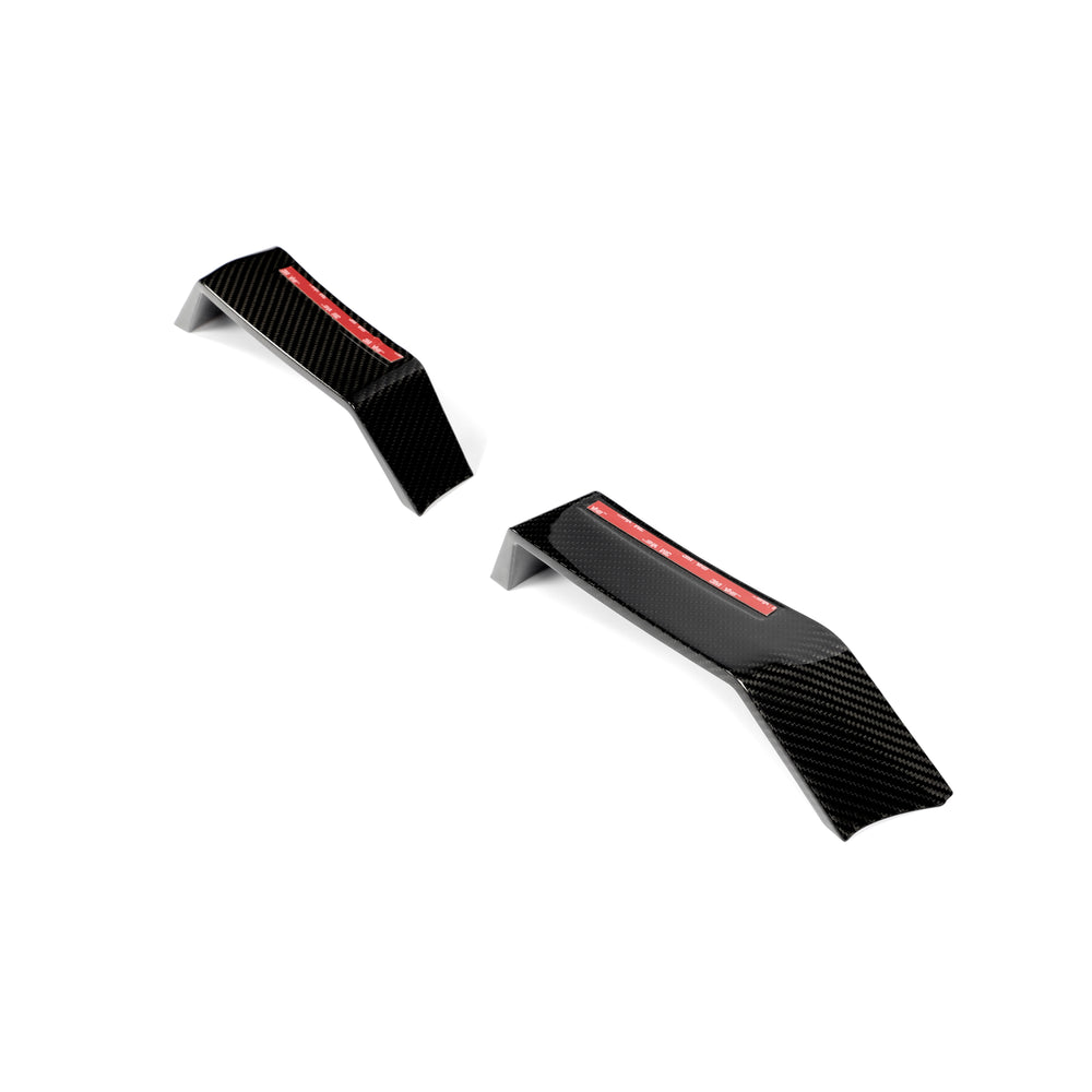 DUMMAR carbon fibre central trim components for the Lamborghini Urus SE